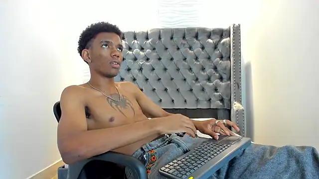 nero_reyd 라이브 XXX 채팅