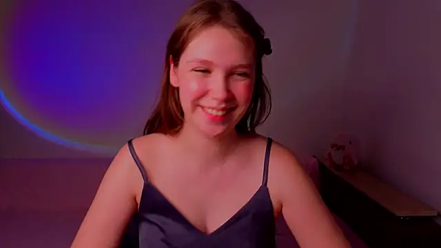 flowernnet Adlı Modelin Canlı XXX Sohbeti