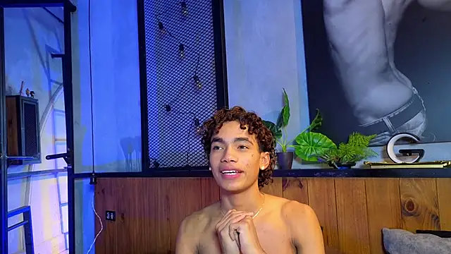 Chat XXX Live AlanCutee