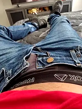 ellovol Show in webcam