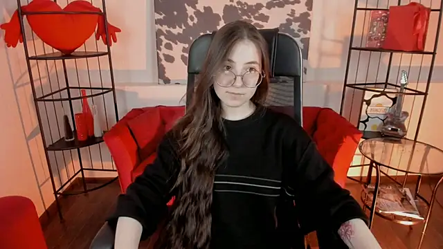 VirtuallVoyant Chat XXX live