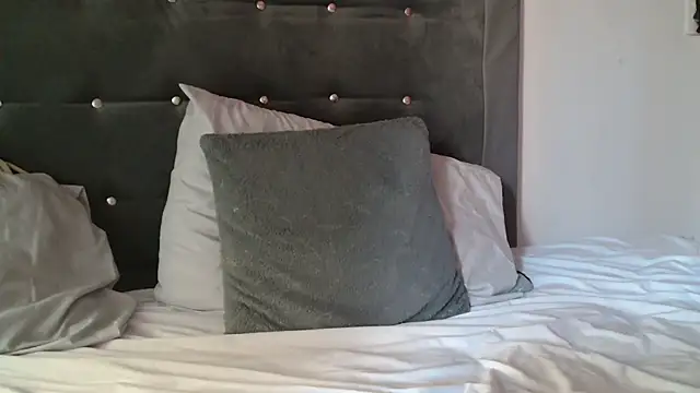 Chat +18 de 3littles ao vivo