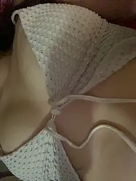 WelcomedShunning's Live XXX Chat