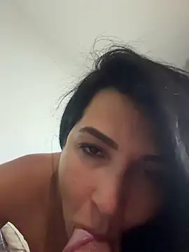 XXX chat uživo modela Cataleya80