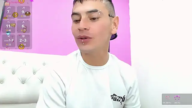 Alexx_bigcockk Show in webcam