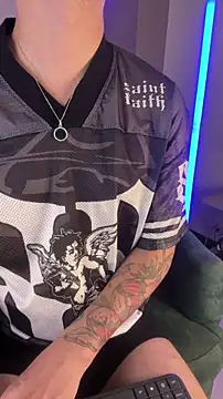 Онлайн чат XXX SamaelGarro_