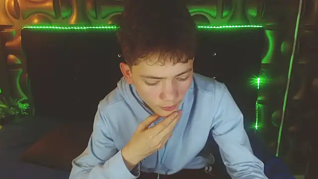 cruz_dante 现场XXX聊天