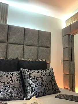 แชท XXX สดของ BrigitteVons