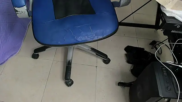 SamBlack_ 在線直播表演