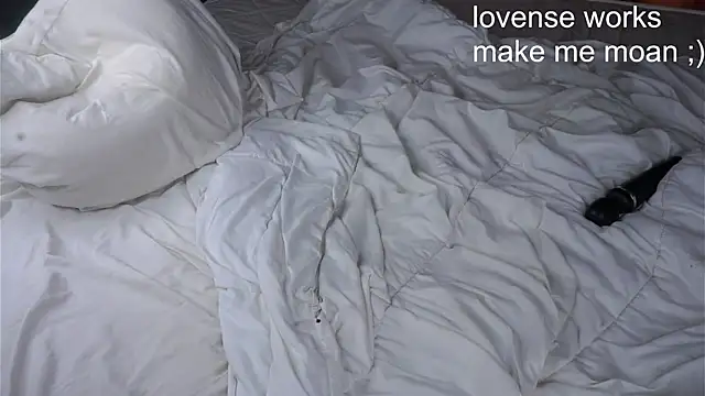 XXX chat uživo modela AmparoCilek