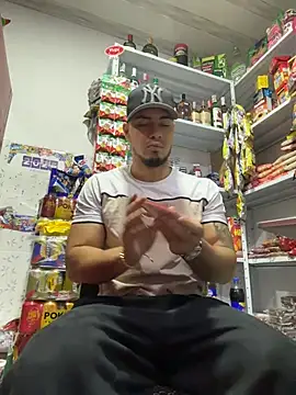 Dimitri_Colleman: διαδικτυακό σόου στην κάμερα