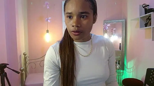 ingrid03_taffurのライブXXXチャット