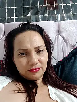 Amanda39 Live XXX-Chat