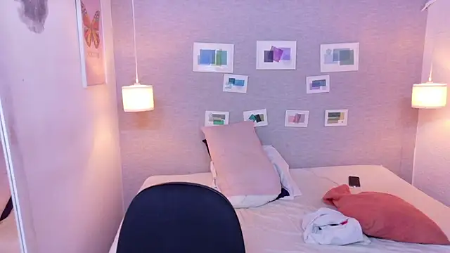 kiara_evanss' Live XXX Chat