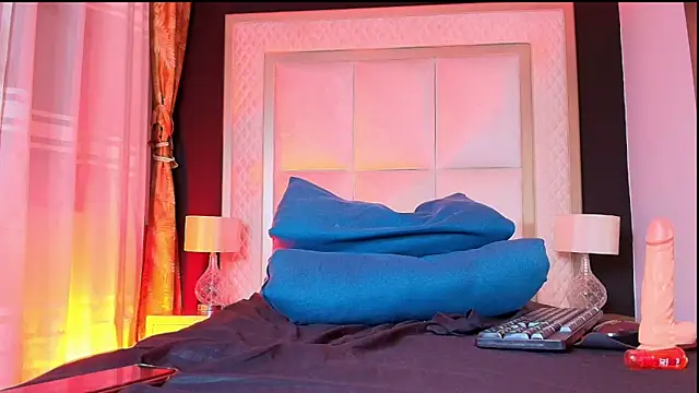 Chat +18 de BrendaSpank ao vivo