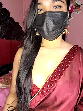 ariya-03: вебкам-шоу