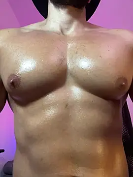 magnumchris Adlı Modelin Web Kamerası Şovu