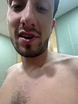 Juego_Secreton Webbikameraesitys