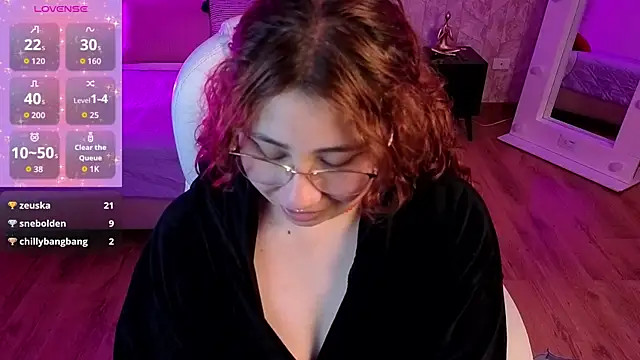 Chat +18 de littlee_red ao vivo