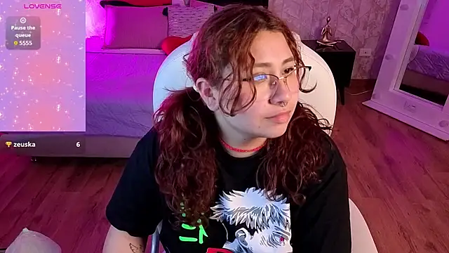 littlee_red 라이브 XXX 채팅