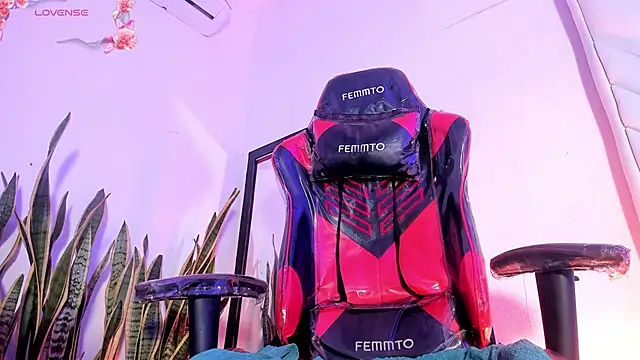 Milk_max_18: вебкам-шоу