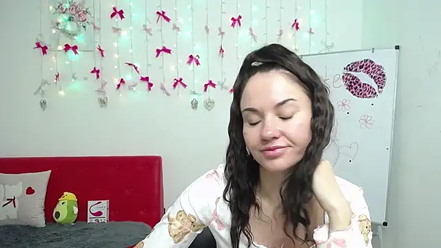 แชท XXX สดของ KaraCriegs