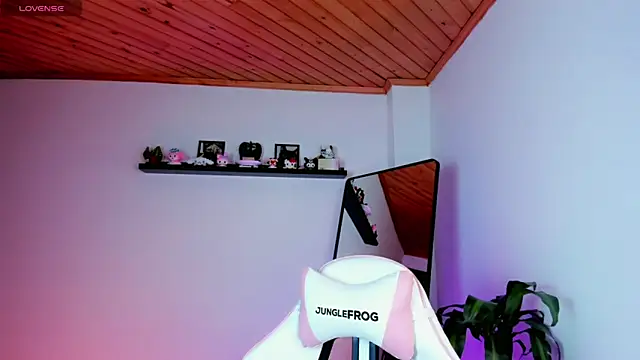 XXX chat uživo modela kali_ka_