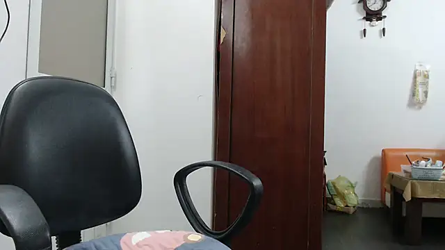 XXX chat uživo modela youngmin_09