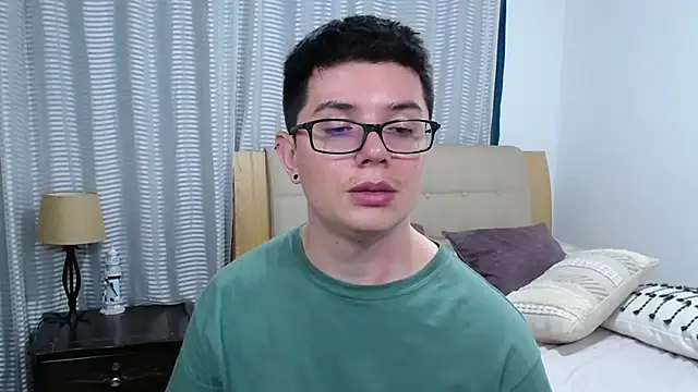 BlackFoXXX69 Live XXX-Chat