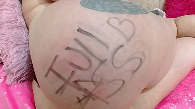 Melanie_Slut_nasty Live XXX-Chat