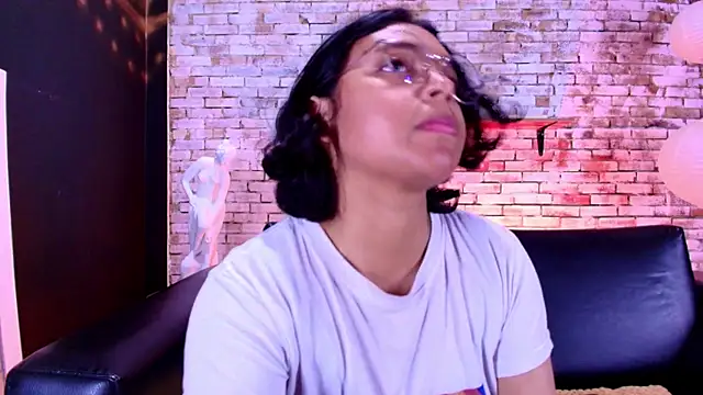 แชท XXX สดของ Emmapark_