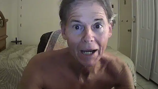 nakeedcowboi65's Live XXX Chat