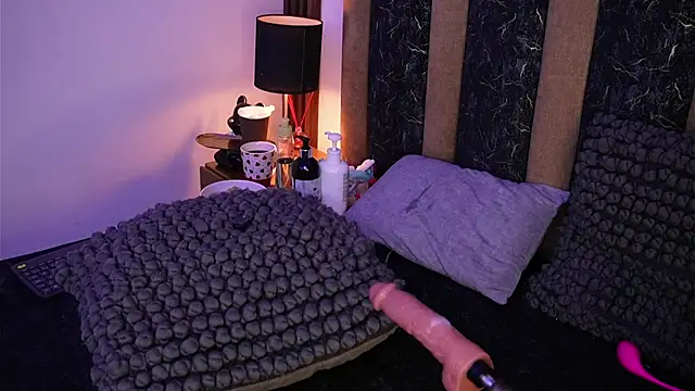 Ivi_Aiko's Live XXX Chat