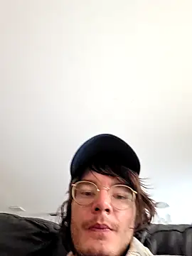 Show webcam de KinkyKittyBoy