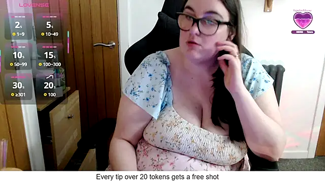 Živý XXX chat Rebecca_Summer