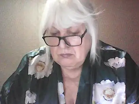 Alexia64231 élő XXX-chatje