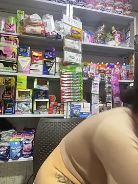 Chatroom XXX en direct de Sara_fun