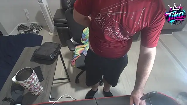 Zander823: онлайн-секс-чат