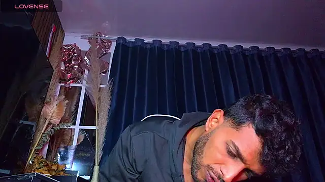 the_dog_lian Adlı Modelin Canlı XXX Sohbeti