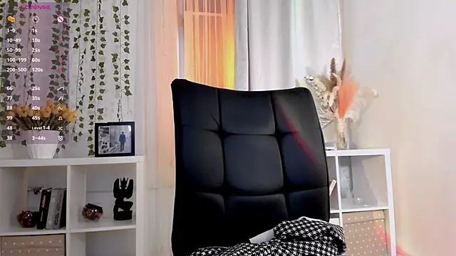 XXX chat uživo modela DelilahTaylor