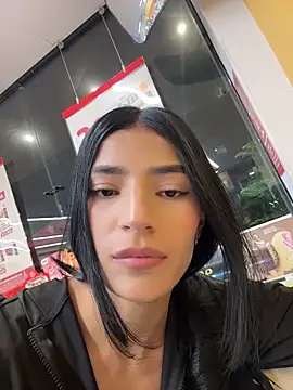 Ema_Rose_ Pertunjukan Webcam