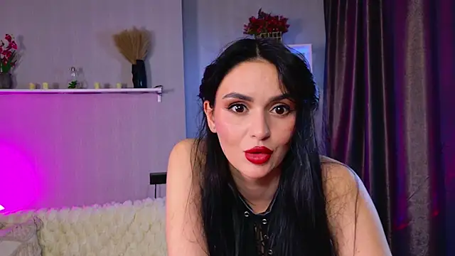 Czat XXX na żywo – MilaaSweety