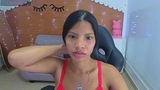 Chat +18 de emily_smith_t ao vivo