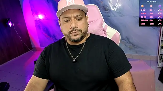 jacoob_woods: διαδικτυακό σόου στην κάμερα