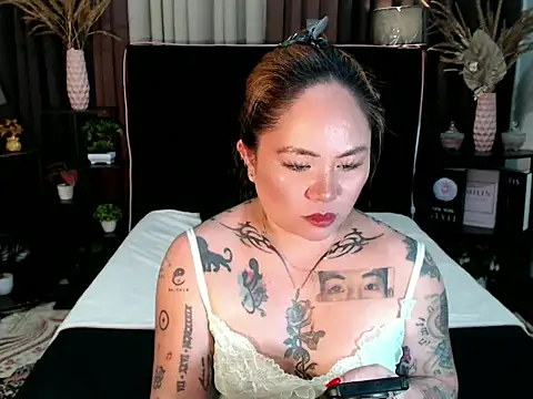 EstellaStarXxx Pertunjukan Webcam