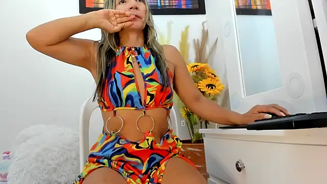 Czat XXX na żywo – Ms_lunaRose