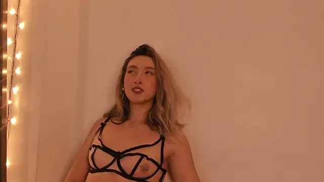 Laurenn_Sweet 现场XXX聊天