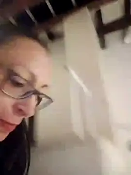 Astrid3's Live XXX Chat