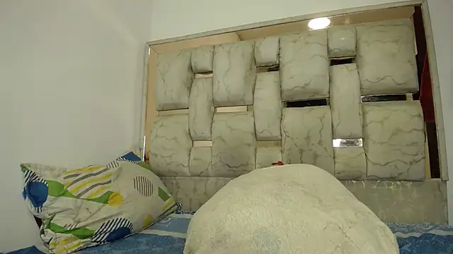 Valery_Star_p Chat XXX in diretta