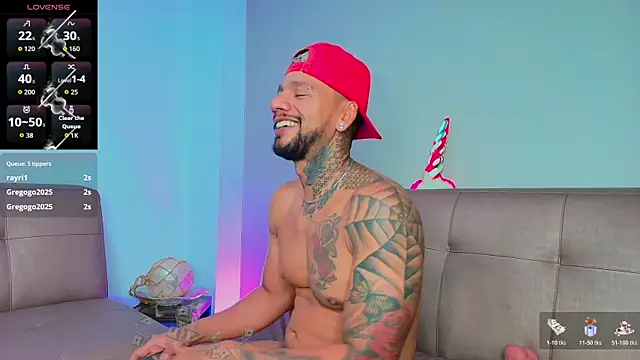 Valentiinoss: вебкам-шоу